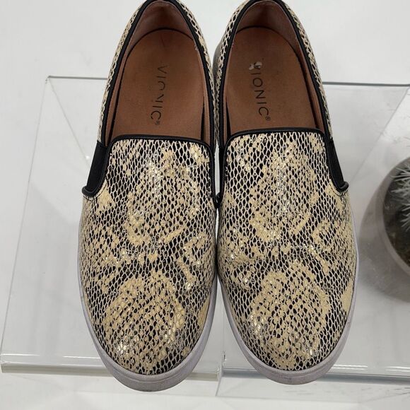 Vionic Women's Demetra Snake-Embossed Slip-On Comfort Casual‎ Sneakers 7 - Picture 5 of 7